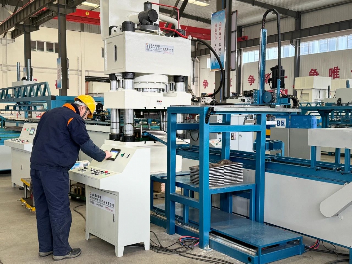 礦用產(chǎn)品公司成功入選山東省數(shù)字經(jīng)濟(jì)“晨星工廠”