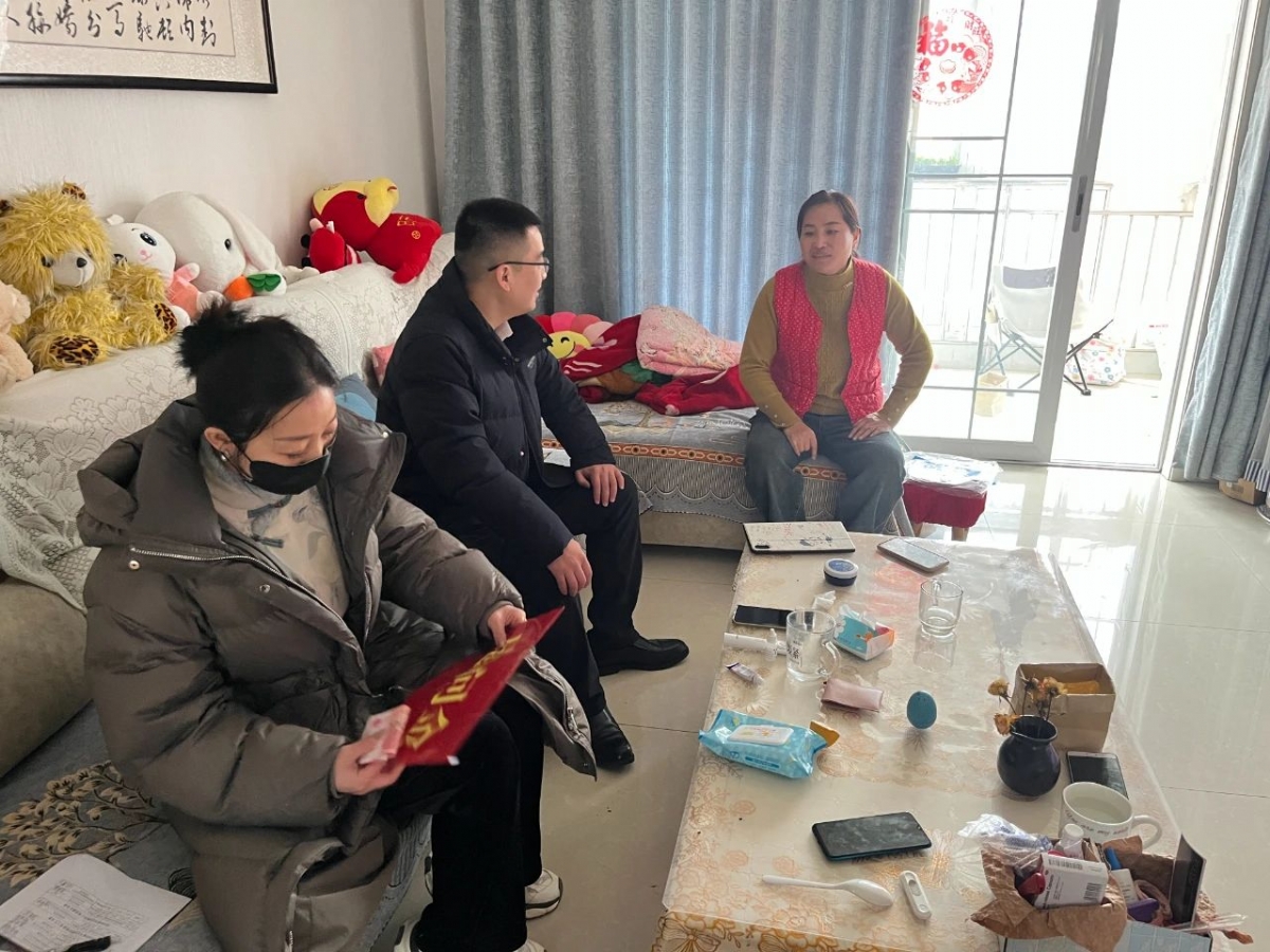 工會(huì)送溫暖 真情暖人心--山東盛源開展春節(jié)走訪慰問活動(dòng)